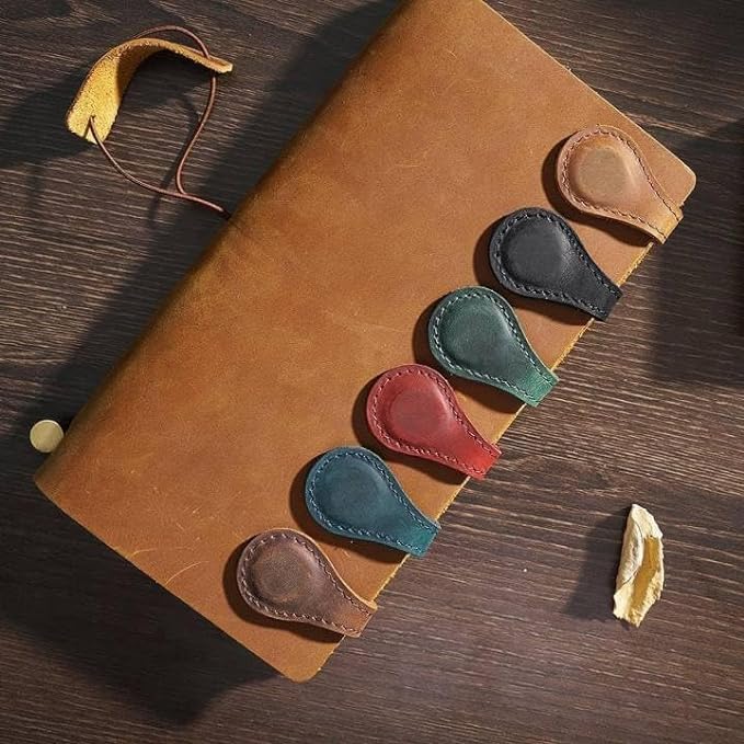 Artlaza Personalized Magnetic Leather Bookmark, 26 Letters Custom Leather Bookmarks, Handmade, Leather Magnetic Bookmark for Book Lovers Readers Women Kid(Dark Yellow，O）