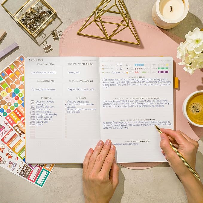 Clever Fox Self-Care Journal – Wellness & Daily Reflection Notebook – Mental Health & Personal Development Journal – Self-Care, Meditation & Mood Journal for Women & Men – Large (Amber Yellow)